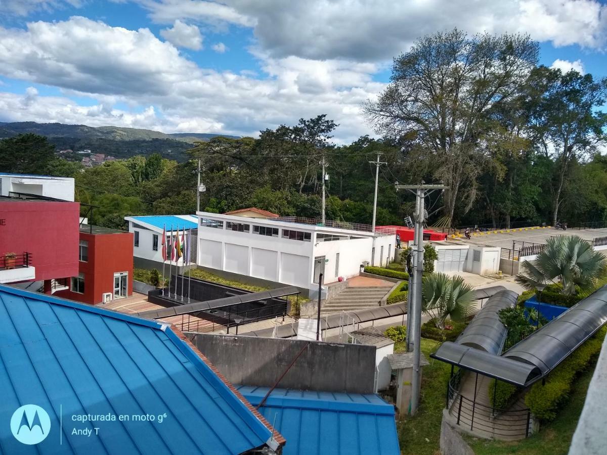 Centro Vacacional Canapro Chiminigagua Hotel Moniquira Exterior photo